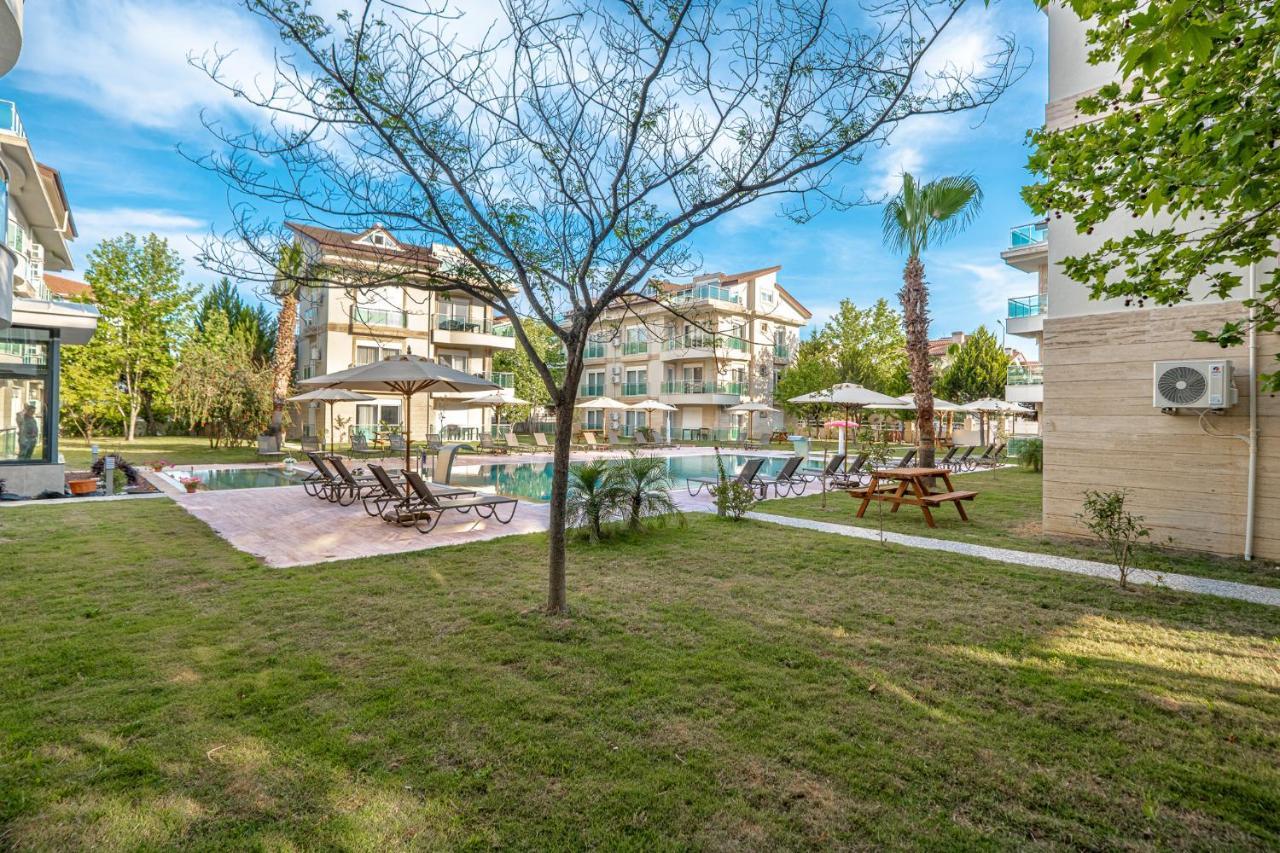 Belek Deluxe Suit Exteriér fotografie