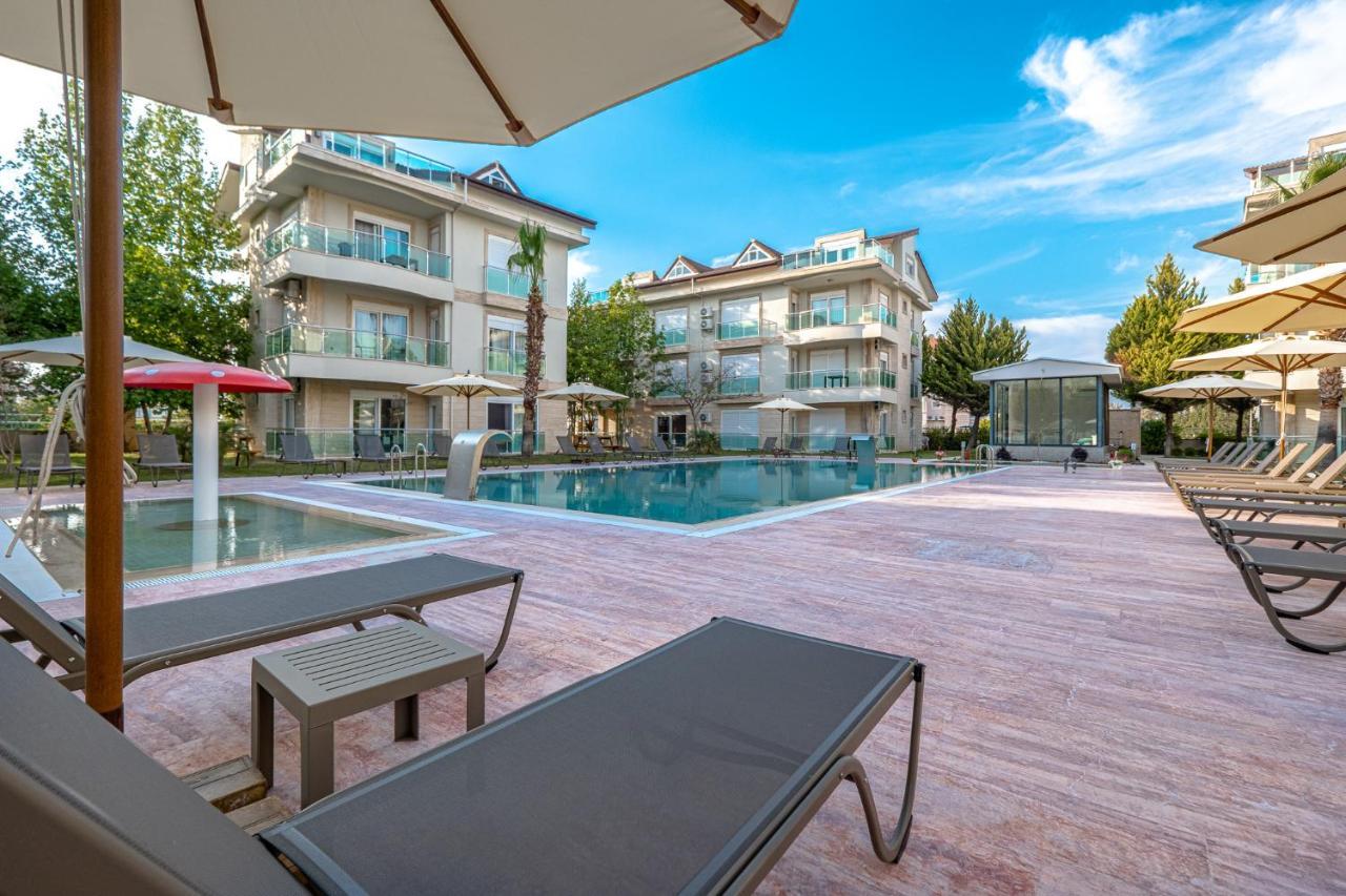 Belek Deluxe Suit Exteriér fotografie