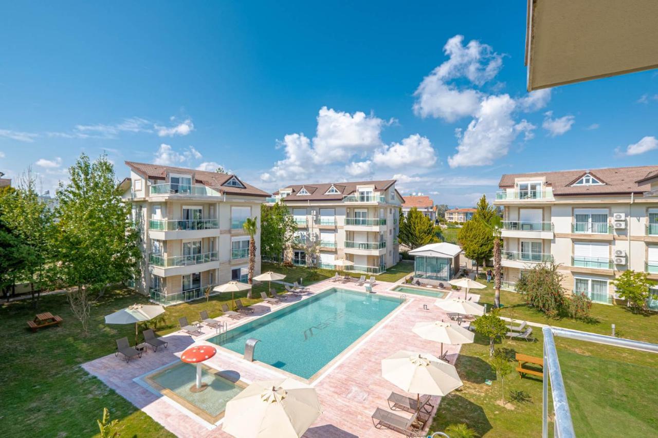 Belek Deluxe Suit Exteriér fotografie