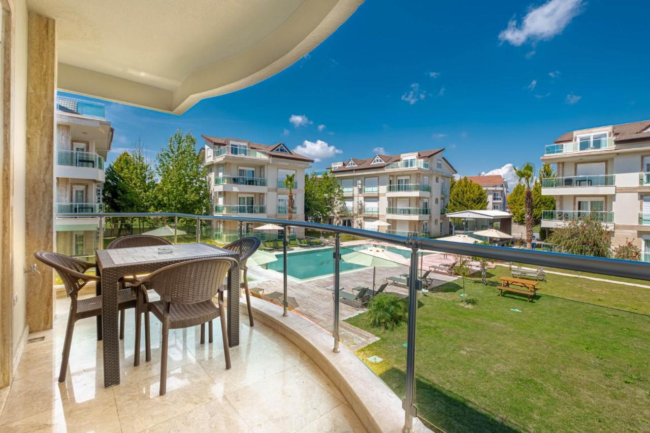 Belek Deluxe Suit Exteriér fotografie