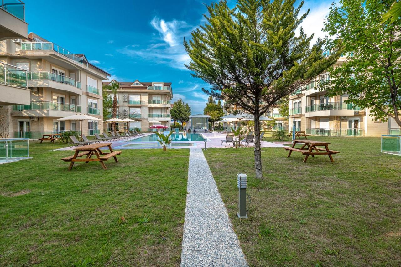 Belek Deluxe Suit Exteriér fotografie